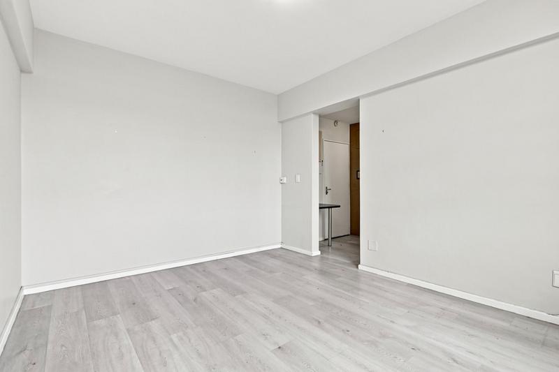 1 Bedroom Property for Sale in Pinelands Western Cape
